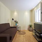 베스트 초이스 아파트먼트 알파마 아파트 *